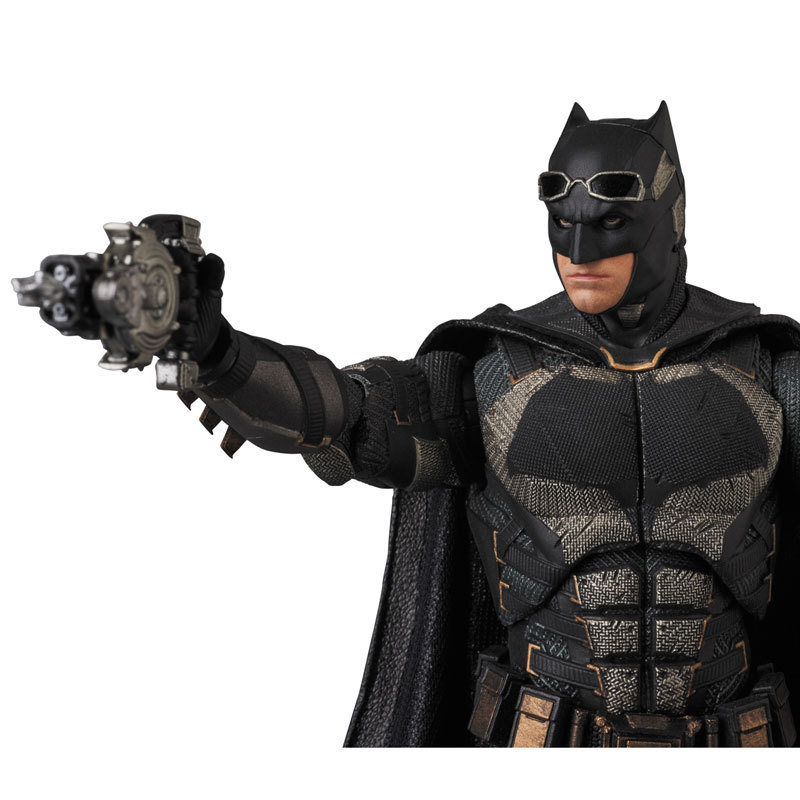 Order : Mô hình Batman Tactical suit ver MAFEX ( Bootleg) - Tanoshii Shop