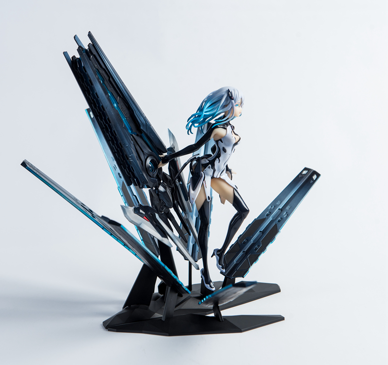 BEATLESS Lacia 2018 (BLACK MONOLITH) Deployed Ver. 1/8